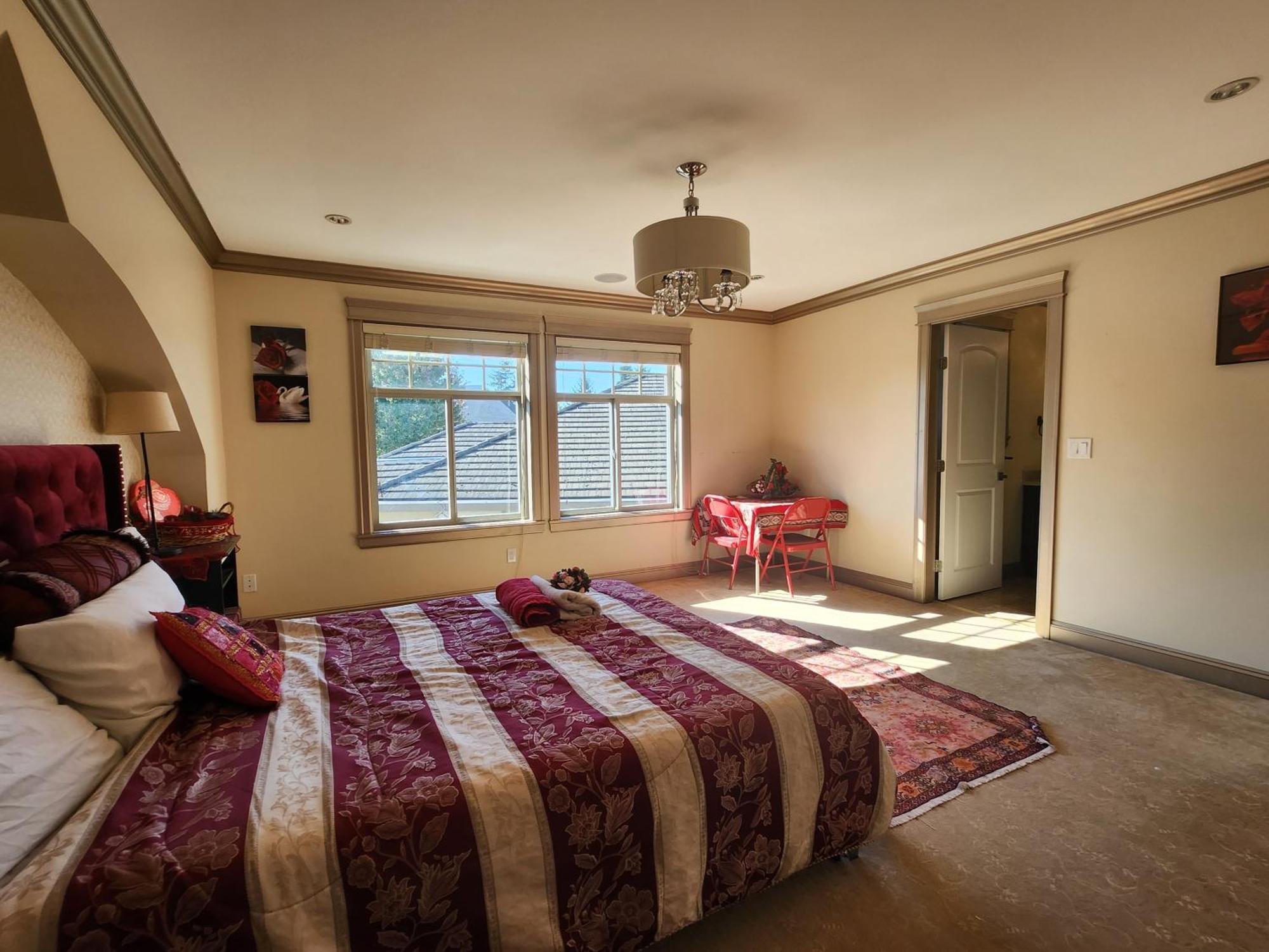 Empress Madani Palace Hotel Surrey Kültér fotó